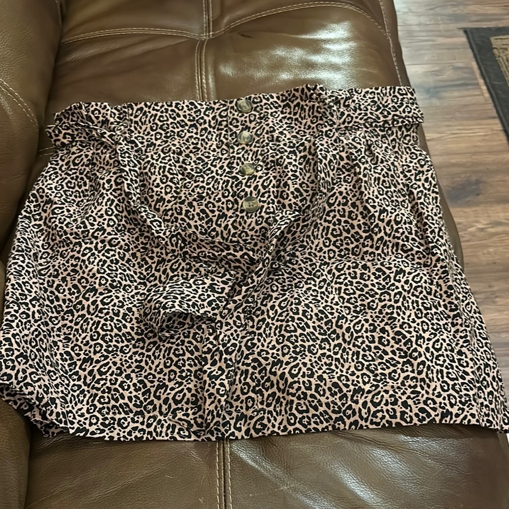 American Eagle Outfitters Leopard Print Midi Skirt